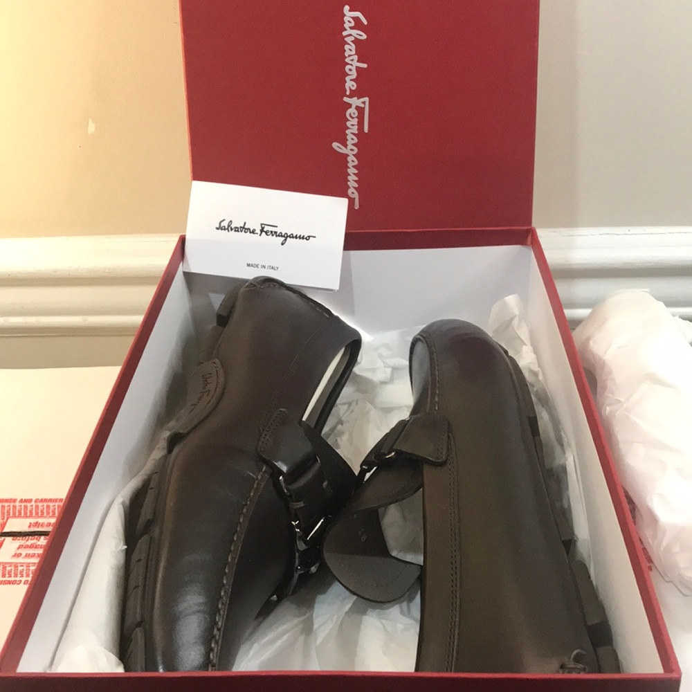 Men’s Salvatore Ferragamo Peter 071585 Hickory Calf Slip-On Light Grey Skin LNG